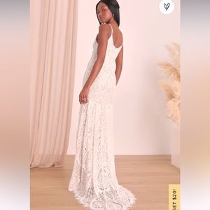 Lace maxi dress with train